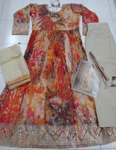 Precioso vestido Anarkali de algodón y seda hasta el suelo con estampado floral elegante, multicolor, ropa de fiesta de primera calidad, ajuste holgado - Product Image 4