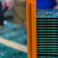 Conception de circuits imprimés Fast Track PTH SMD Contrôle de la qualité EMS OEM Qualité supérieure Automobile Industriel Médical Fabriqué en Italie