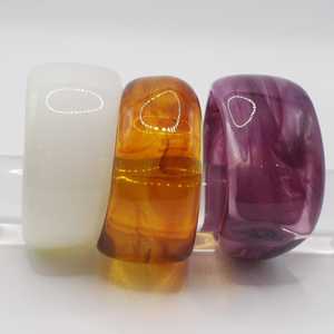 Bracelets en résine à facettes éthérées par MS Handicraft avec taille personnalisable et impression Design moderne - Product Image 1