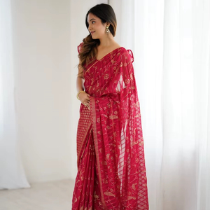 ชุดส่าหรีสีชมพูสำหรับผู้หญิงเสื้อเบลาส์แฟนซีของดีไซน์เนอร์บอลลีวู้ดจากอินเดีย - Product Image 1