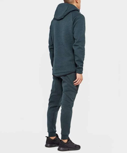 Ensemble de survêtement pour homme d'hiver avec logo personnalisé - 100% coton, respirant, à séchage rapide, vêtements de sport pour la salle de sport et l'entraînement - Product Image 5