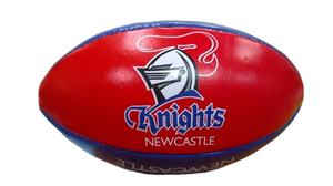 Ballon de rugby d'entraînement taille 5 personnalisé, impression de logo couleur sur mesure, caoutchouc durable PU/PVC/TPU, poignée pour écoles, clubs, débutants, entraînement - Product Image 3