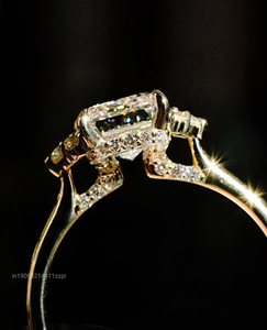 Taille émeraude 2.81 Ct Moissanite Diamant D Couleur Hidden Halo Moissanite Bague en Argent 925 Classique Taille Émeraude Solitaire pour Femme - Product Image 3