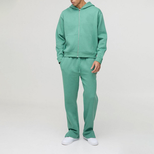 Ensemble de survêtement sportif moderne pour hommes, sweat-shirt vert et pantalon de jogging à cordon de serrage, tenue de sport confortable, ensemble décontracté athleisure - Product Image 1