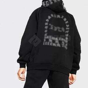 Ensemble de survêtements streetwear 2 pièces pour hommes, 100 % coton respirant, avec capuche et motif imprimé numérique personnalisé entièrement orné de strass, OEM - Product Image 4