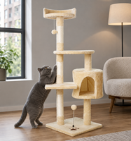 Arbre à chat personnalisé OEM/ODM écologique à 4 niveaux avec poteaux à gratter en sisal, design multi-perchoirs peu encombrant pour chats d'intérieur en carton
