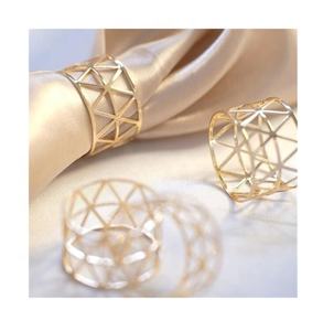 2025 luxueux anneaux de serviette en métal fabriqués à la main 4 pièces ensemble conceptions uniques couleurs vives élégant salle à manger mariages hôtel Table décor - Product Image 1
