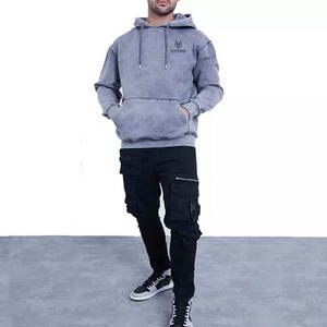 Sweat à capuche en coton mélangé pour hommes avec un design délavé d'inspiration vintage - Product Image 3