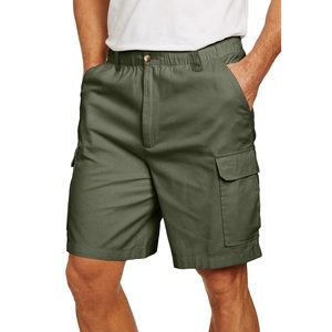 Shorts pour hommes Easy Moving Fit, conçus pour une mouvement flexible, avec un design épuré et un style visuel moderne pour le quotidien. - Product Image 6