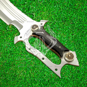 Couteau Bowie en acier D2 fait main avec poignée ergonomique en corne de cerf couteau de chasse professionnel avec gaine en cuir cadeau personnalisable - Product Image 3