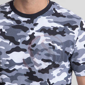 เสื้อยืดคอกลมแขนสั้นผ้าโพลีเอสเตอร์/คอตตอนทรงลำลองสำหรับผู้ชายสุดเท่ห์ ระบายอากาศได้ดี ทรงปกติ - Product Image 3