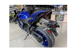 รถมอเตอร์ไซค์ Yamaha YZF R7 รุ่นใหม่ปี 2025 ลดราคาสุดพิเศษ 30% - Product Image 4