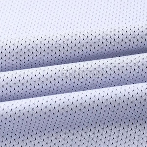 Uniforme de basket-ball respirant en polyester 100%, de haute qualité, design optimal, taille personnalisée, vêtements de sport d'extérieur pour hommes adultes - Product Image 4