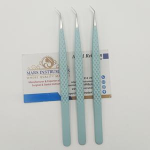 Pinzas de aislamiento de 45 grados para extensiones de pestañas Pinzas de pestañas de volumen de acero inoxidable con puntas puntiagudas inclinadas Muestra gratis - Product Image 1