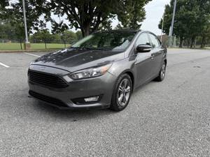 Precio bajo, Ford Focus SE 2018, auto usado en venta - Product Image 1