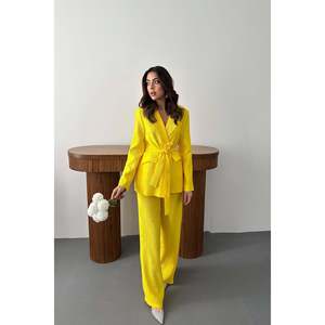 Conjunto Brillante de Chaqueta y Pantalones con Cinturón Neón - Neón - Product Image 2