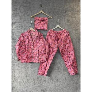 Ensemble pyjama de nuit pour femme en coton imprimé à la main manches longues à imprimé floral confortable pour l'été - Product Image 1