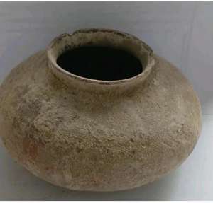 Vase à piédestal floral en or antique, style classique, en terre cuite ancienne, durable, peint à la main, style américain, biodégradable, respectueux de l'environnement - Product Image 6