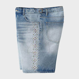 Shorts d'été pour hommes à la mode urbaine très demandés, avec strass, design brillant, confortables et décontractés - Product Image 4