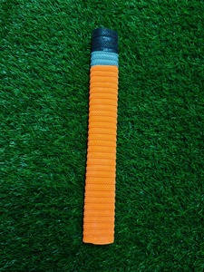 Poignées de batte de cricket de niveau international durables et antidérapantes - Product Image 4