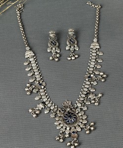 Juego de Joyas de Plata Antigua Oxidada, Regalo para Ella - Product Image 3