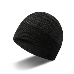 Bonnet d'hiver en jacquard, vente en gros, bonnet uni pas cher, haute qualité, fabriqué au Pakistan, bonnet 2026 - Product Image 4