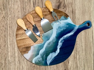 Tabla de queso de madera y resina epoxi cuadrada para cortar carne, pan y verduras al precio más bajo - Product Image 4