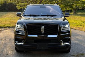 Lincoln Navigator L Reserve Plus 2020 d'occasion en excellent état, sans accident, conduite à gauche/droite - Product Image 2