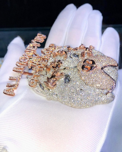 จี้หัวสุนัขฮิปฮอปแบบสั่งทำพิเศษ ประดับด้วยทองคำขาว 18K และเพชรโมอิสซาไนต์  เครื่องประดับรูปสัตว์  ของขวัญสำหรับทุกเพศ - Product Image 1