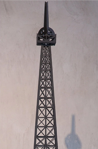 Estufa de Leña Tipo Misil Eyfel - Diseño Moderno de Cohete, Quemador de Leña Interior y Chimenea de Calefacción Automática de Alta Eficiencia - Product Image 3