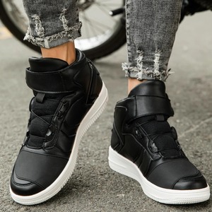 Zapatos reflectantes para carreras de motos para hombre, suela de goma, botas transpirables anticaída para ciclistas de carretera, zapatillas de carreras informales con cambio de marchas - Product Image 4