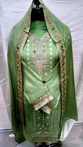 Trajes hermosos de moda india bordados a mano sin costuras de diseñador moderno para mujeres para fiestas de estilo tradicional - Product Image 2