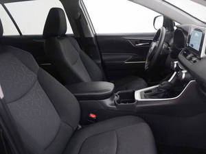 โตโยต้า RAV4 XLE ปี 2025 สภาพดี ใช้งานน้อย - Product Image 3