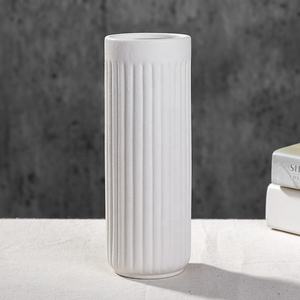 Vase à fleurs en céramique créative de haute qualité pour décor de maison et de restaurant luxueux - Product Image 4