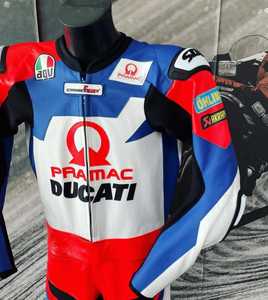 ชุดแข่งรถมอเตอร์ไซค์หนังแท้ ชุดมอเตอร์ไซค์หนังหนา ผลิตในปากีสถาน ชุดแข่งรถมอเตอร์ไซค์ คุณภาพพรีเมียม คังเกอร์ - Product Image 1