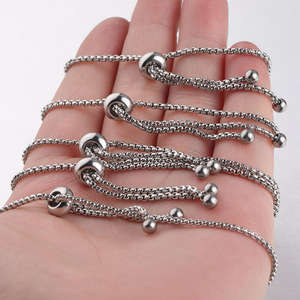 Trendy armbanden van roestvrij staal met spiegelpolijsting, gegraveerd logo, holle ster, olifant, boom, gebogen lange staafbedel, geschikt als cadeau - Product Image 5