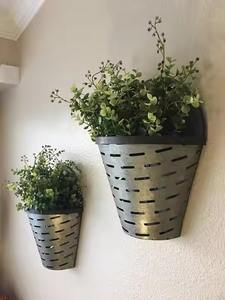 Vente directe d'usine de jardinière murale élégante en métal galvanisé pour la décoration de salon et de balcon de jardin à la maison - Product Image 3