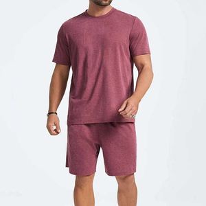 Nouvel arrivage de t-shirts d'été décontractés pour hommes, ensemble de shorts et t-shirt minimalistes surdimensionnés avec logo personnalisé, survêtements en tricot de couleur unie à col en O - Product Image 5