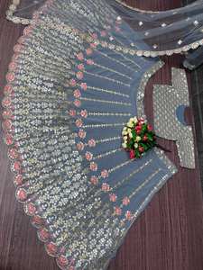 NOUVEAU DESIGNER BOLLYWOOD HEAVY GEOREGTTE 9MM WORK LEHENGAS AVEC DUPATTA - Product Image 4