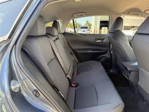 Toyota Venza Limited 4 portes SUV AWD 2024 d'occasion en excellent état - Product Image 4