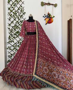 Elegante y Moderno Lehenga Choli Reversible de Algodón Muselina Pesado con Estampado de Espejo para Adultos, Ropa India y Pakistaní para Fiestas - Product Image 2