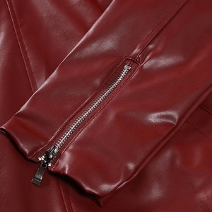 Chaqueta de invierno de cuero para hombre al por mayor servicio OEM con logotipo en la parte delantera del cuello levantado a prueba de viento Etiqueta Privada transpirable ecológica - Product Image 5