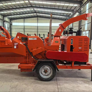 เครื่องสับไม้ดีเซลเคลื่อนที่ได้เครื่องสับไม้สำหรับรถแทรกเตอร์ - Product Image 1