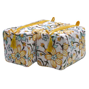 Haute Qualité Indien Coton Bloc Imprimé Matelassé Maquillage Cosmétique Sac Neel Booti Rayé Style Fermeture À Glissière Meilleur Prix Vente - Product Image 3