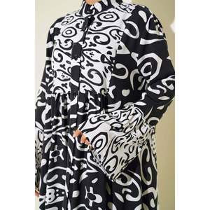 Robe Décontractée Boutonnée Motif Ethnique Blanc - Product Image 3