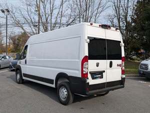 RAM PROMASTER 2500 159 HIGH ROOF CARGO VAN FWD 2021 d'occasion, conduite à gauche/droite - Product Image 2