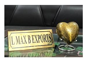 Diseño antiguo Urnas de cremación de metal hechas a mano Nuevo diseño Proveedor de urnas de metal hechas a mano para cenizas humanas adultas Ataúd de metal hecho a mano - Product Image 2