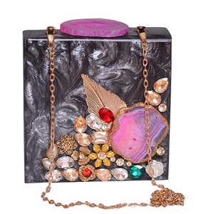Bolso de mano vintage de resina de último estilo para mujer, bolso de mano de resina a la moda, bolso de mano de India - Product Image 6