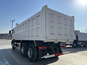 <span class=keywords><strong>Camion</strong></span> benne basculante Sinotruk Howo TX 6x4 de bonne qualité, moteur diesel <span class=keywords><strong>MAN</strong></span> 340-440 CV, 10 roues, pour <span class=keywords><strong>transport</strong></span> minier, bon prix - Product Image 6