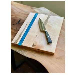 Compre tabla de cortar de madera y resina hecha a mano, apta para lavavajillas, tabla de verduras/queso, bloques de logotipo de madera, embalaje de una sola pieza - Product Image 1